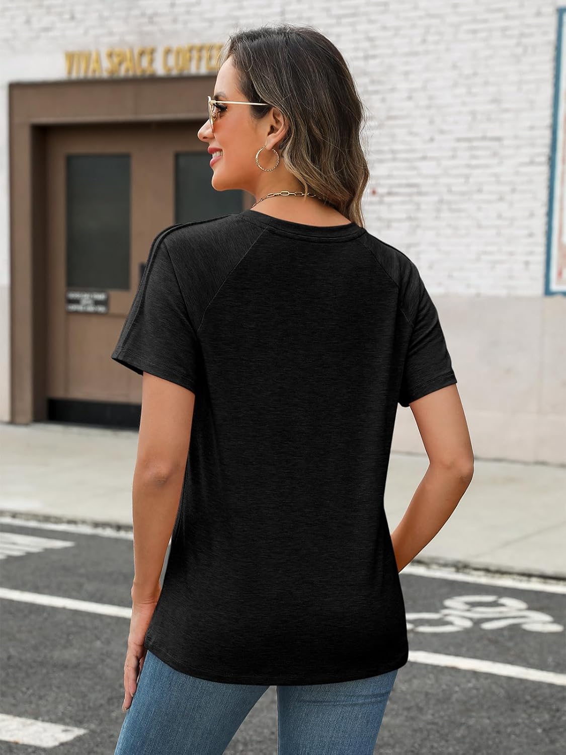 Women's Summer Short Sleeve Tops Crewneck Pleated T Shirts Casual Tees